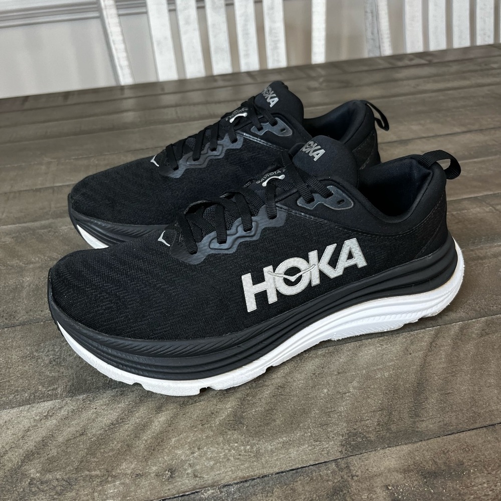 Hoka Gaviota 5 size 10D Athletic Running Shoes with Maximal Cushioning
